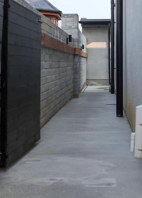Modern Studio Apartment In Cashel Кашел Экстерьер фото