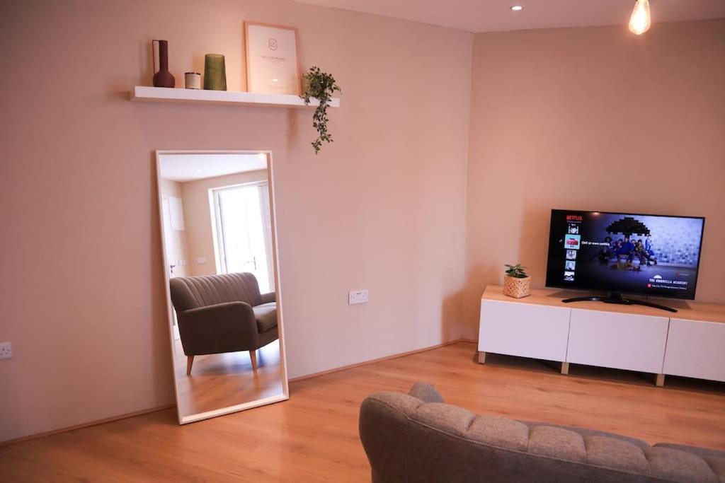 Modern Studio Apartment In Cashel Кашел Экстерьер фото